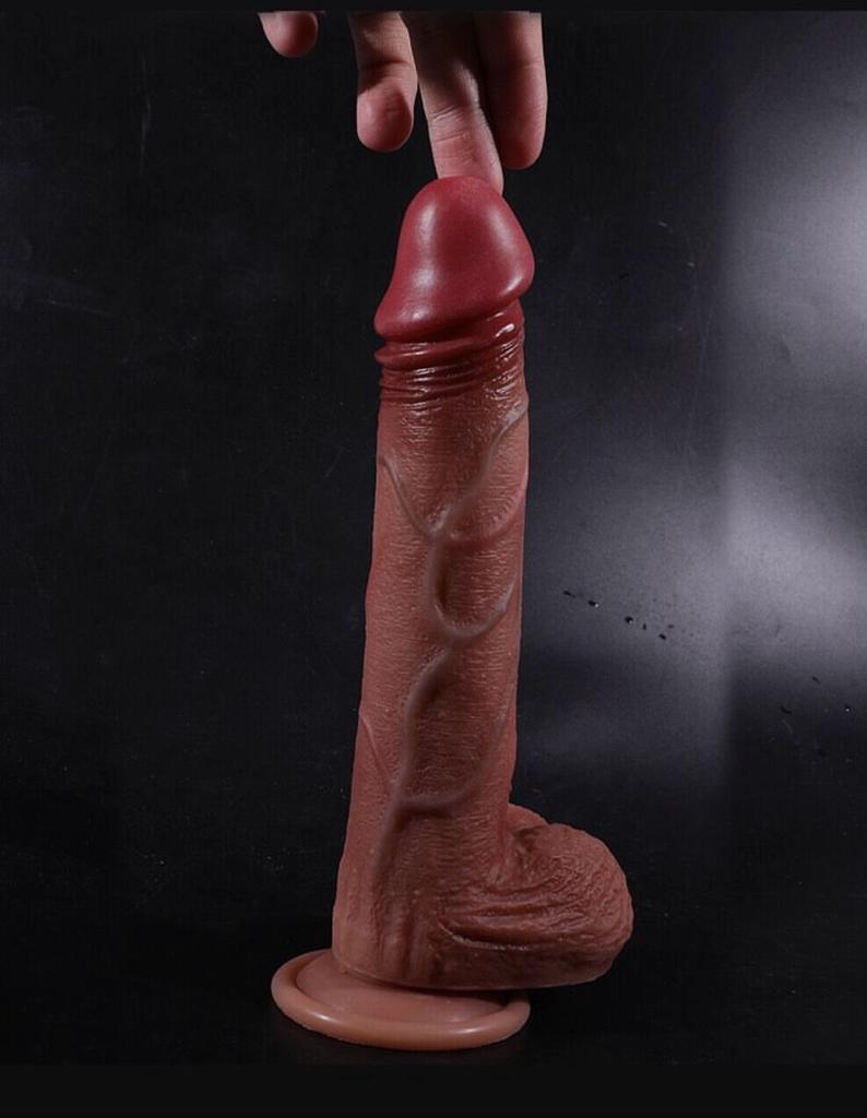 Realistic vibrator dildo