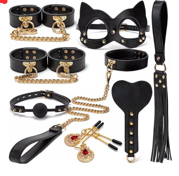 Black and gold bdsm